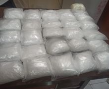 Bea Cukai & Polisi Temukan Narkotika di dalam Kaleng Susu, Sebegini Jumlahnya, Wow - JPNN.com