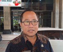 Pilwalkot Semarang: Sekda Iswar Batal Minta Tiket PDIP, Pilih Merapat ke PSI - JPNN.com
