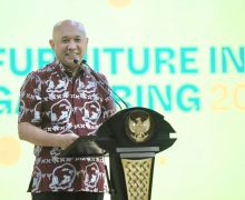 Dukung IFFINA 2024, Menteri Teten Tekankan Pentingnya Peningkatan Kualitas Industri Furnitur - JPNN.com