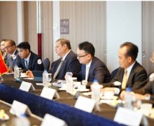 Wamendag Jerry Berikan Solusi Terhadap Proses Perizinan Bahan Baku Industri dari Mendag Korea - JPNN.com