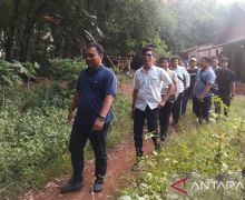 Kasus Pembunuhan Vina Cirebon, Polisi Lakukan Ini di Rumah Pegi alias Perong - JPNN.com