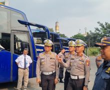 Buntut Laka Bus Ciater, Kakorlantas Polri Sidak PO Bus di Bandung - JPNN.com