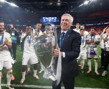 Gaya Ancelotti Seusai Mengantar Real Madrid Raih Juara Liga Champions - JPNN.com