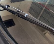 Jangan Lakukan Ini Jika Enggak Mau Sistem Wiper Mobil Risak - JPNN.com
