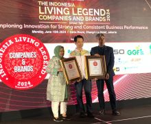 PT Industri Jamu Dan Farmasi Sido Muncul dan Tolak Angin Raih Penghargaan dalam Ajang Indonesia Living Legend - JPNN.com