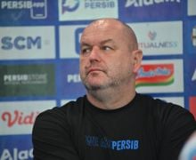 Persib Bandung Lulus ke Fase Grup AFC Champions League 2, Ini Respons Bojan Hodak - JPNN.com