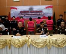 Jaksa Tetapkan 3 Pimpinan DPRD Bantaeng Tersangka Korupsi Tunjangan Kesejahteraan - JPNN.com