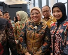 Menaker Ida Fauziyah Dorong Digitalisasi Tata Kelola Penempatan Pekerja Migran Indonesia - JPNN.com