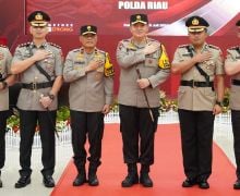 Kabid Humas Polda Hingga 3 Kapolres di Riau Dimutasi, Begini Pesan Irjen Iqbal ke Pejabat Baru - JPNN.com