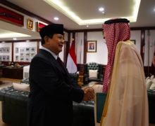 Menhan Prabowo dan Dubes Arab Saudi Membahas Penguatan Kolaborasi Pertahanan - JPNN.com