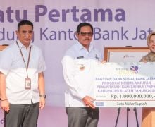 Nana Sudjana Minta Bank Jateng Terus Berkontribusi dalam Peningkatan Pertumbuhan Ekonomi - JPNN.com