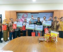 Bank DKI Peduli Berikan Bantuan kepada ADHIV Melalui Komisi Penanggulangan AIDS Jakarta - JPNN.com