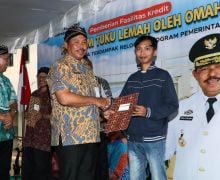 Berkat Program Optimis, 33 KK Kampung Blangkon Solo Dapat Hunian Layak Gratis - JPNN.com