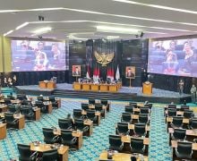 106 Anggota DPRD DKI Jakarta Dilantik Hari Ini, Termuda Berusia 23 Tahun - JPNN.com