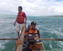 2 Warga Jakarta Terseret Ombak Pantai Karangseke Lebak, Basarnas Langsung Bergerak - JPNN.com