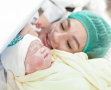 Ini Arti Nama Anak Kedua Tengku Dewi, Bagus Banget - JPNN.com