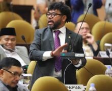 Disebut Pengacau oleh Ketua DPD RI, Filep: Dari Perspektif Hukum, Maaf Tidak Bisa Menghapus Pidana - JPNN.com