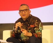 Wamenaker Afriansyah Noor Beberkan Upaya Pencegahan Perselisihan Hubungan Industrial - JPNN.com