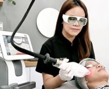 Yugen Clinic Hadirkan Thulium Laser LaseMD ULTRA Atasi Masalah Rambut dan Penuaan Dini - JPNN.com