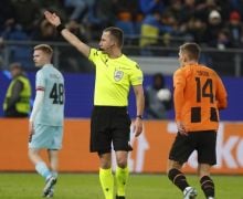 2 Wasit Asal Polandia Dipecat dari Liga Champions, Ini Sebabnya - JPNN.com