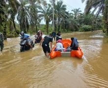 BNPB: 2.299 Jiwa Terdampak Banjir di Kabupaten Aceh Singkil - JPNN.com