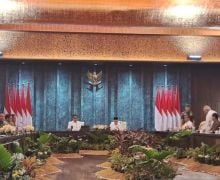 Presiden Jokowi: Ada Kabupaten Anggarannya Sangat Besar, tetapi Arah Program tak Jelas - JPNN.com