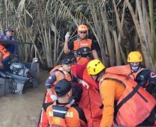 Korban Keempat Jembatan Ambruk di Lalan Ditemukan Sejauh 3 Km dari TKP - JPNN.com