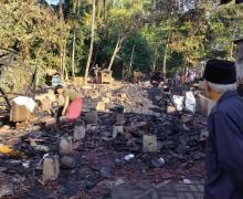 Puluhan Kamar Santri Ponpes Mutaalimin Pandeglang Hangus Terbakar - JPNN.com