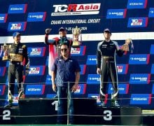 Membanggakan, Dypo Fitra Podium Juara TCR Asia International Series 2024 - JPNN.com