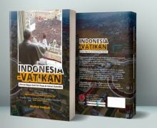 Penerbit di Aceh Terbitkan Buku tentang Bapa Suci Sri Paus dan Pusat Agama Katolik di Vatikan - JPNN.com