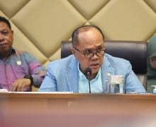 PP Manajemen ASN Bikin DPR Heran, Masalah Honorer Sebenarnya Gampang - JPNN.com