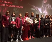 Cerita Frederika Cull Adu Akting dengan Samuel Rizal di Film Malam Keramat - JPNN.com