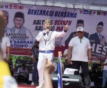 Dukungan Masyarakat Kobar Mengalir untuk Agustiar-Edy di Deklarasi Koalisi Huma Betang - JPNN.com