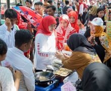 Tidak Pernah Mengecewakan Rakyat, Khofifah Raih Dukungan Kuat Kalangan Akar Rumput Jatim - JPNN.com