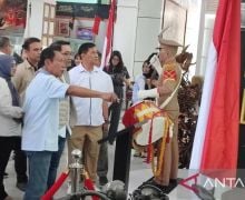 Ridwan Kamil dan Sutiyoso Berbincang Empat Mata - JPNN.com