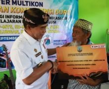 33 KK di Pulau Bunyu Kaltara Menerima Bantuan Pemasangan Listrik Gratis - JPNN.com