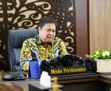 Menko Airlangga: Percepatan EV Penting untuk Masa Depan Transportasi Inklusif dan Berkelanjutan - JPNN.com