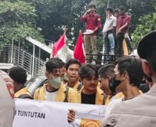 Aliansi Mahasiswa Jakarta Gelar Aksi, Reza: Kami Berharap MA Melakukan Pembenahan Internal - JPNN.com