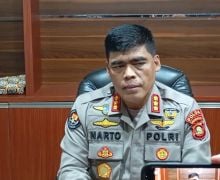 Tak Masuk Kerja 6 Bulan, Oknum Polisi Terlibat Peredaran Narkoba Dijemput Propam Polda Sumsel - JPNN.com