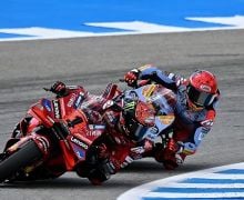 Hubungan Marc Marquez dan Francesco Bagnaia di Mata Bos Ducati - JPNN.com