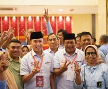 Dapat No Urut 2, ASR-Hugua Ajak Masyarakat Ciptakan Pilkada yang Harmonis - JPNN.com