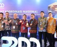 Selamat, Pj Gubernur Sumsel Elen Setiadi Meraih Penghargaan Rookie of The Year 2024 - JPNN.com