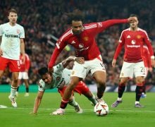 FC Twente Tahan Imbang Manchester United, Momen Bersejarah Mees Hilgers - JPNN.com