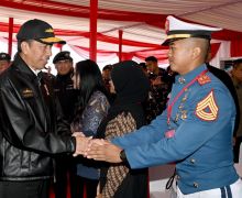 Jokowi Beri Penghargaan untuk Pengabdian KRI Nanggala-402 yang Tenggelam 2021 Lalu - JPNN.com