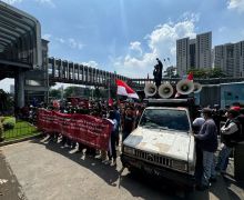 Demo di Polda Metro Jaya, Mahasiswa Desak Alexander Marwata Diproses Hukum - JPNN.com