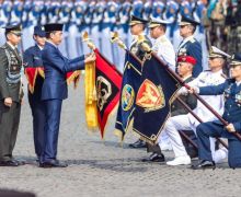 Grup 1 Kopassus Terima Kehormatan Samkarya Nugraha dari Presiden Jokowi - JPNN.com