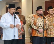 Ini Lho Pantun Elite PKS Seusai Bertemu Prabowo, Maknanya? - JPNN.com