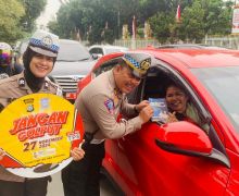 Satlantas Polresta Pekanbaru Ajak Pengendara di Jalan Sudirman Ciptakan Pilkada Damai - JPNN.com