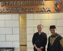 Merasa Jadi Korban Penipuan, Shamsi Ali Lapor ke Polda Metro Jaya - JPNN.com