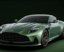 Aston Martin DB12 Goldfinger Banyak Bagiannya Dilapisi Emas - JPNN.com